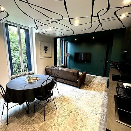Le Prestige - 37 M2 - Parking Prive - Proche Rer C